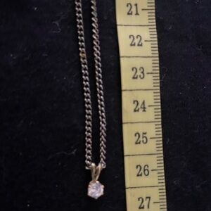 Elegant Silver Necklace with Crystal Pendant